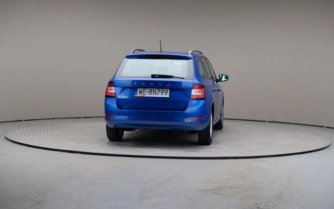 Skoda Fabia cena 59899 przebieg: 40841, rok produkcji 2022 z Wąbrzeźno małe 137